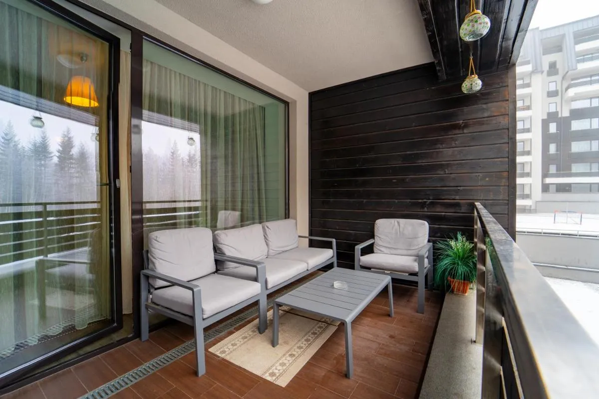 Image 4 of Fabulous Views Silver Mountain 3 Rooms Apartment