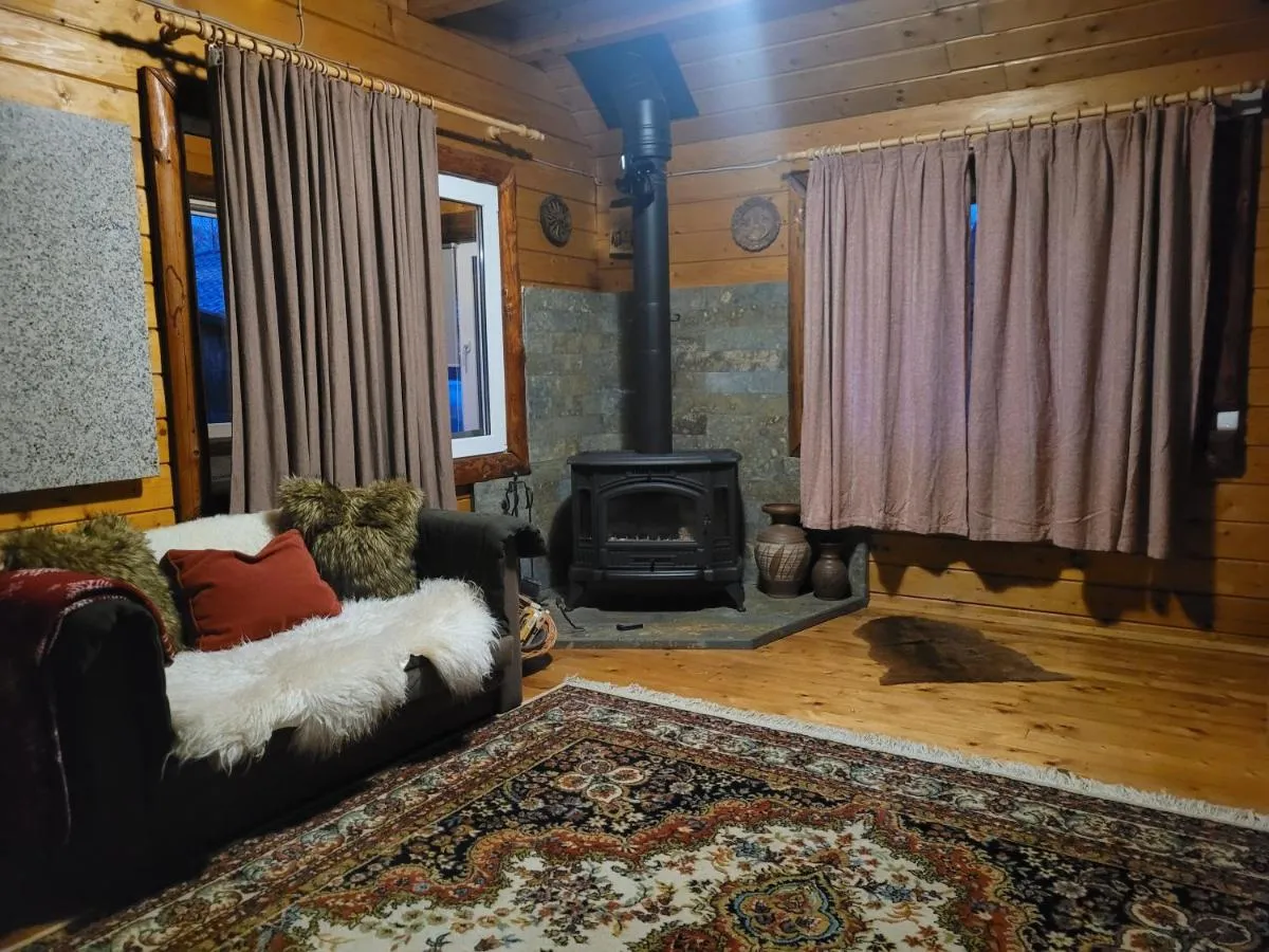 Image 7 of Family Mountain Cottage