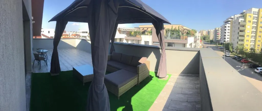 Image 1 of Fantastic Sunset Penthouse