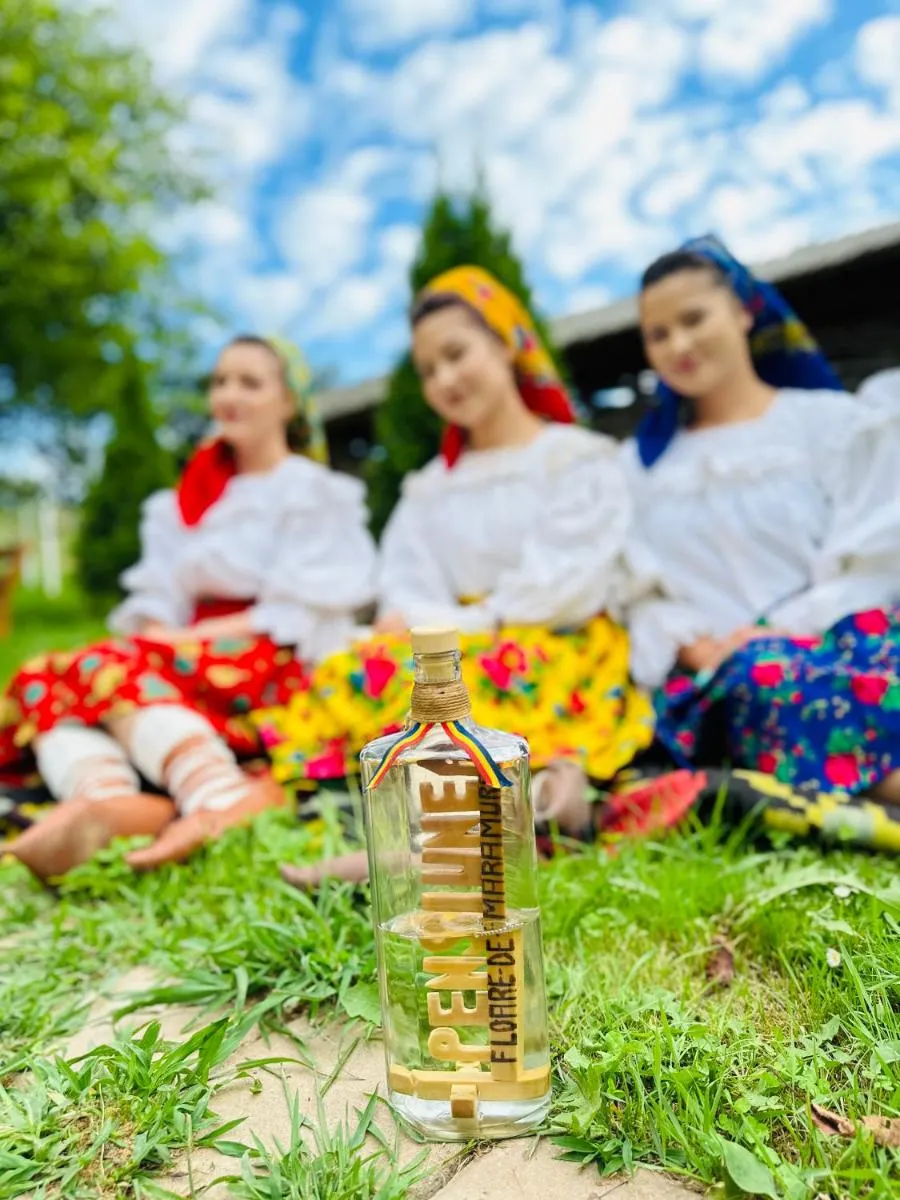 Image 7 of Floare de Maramures 1