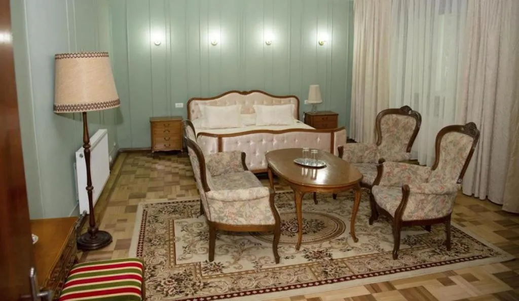 Image 6 of Former Ceausescu’s Vila Crizantema