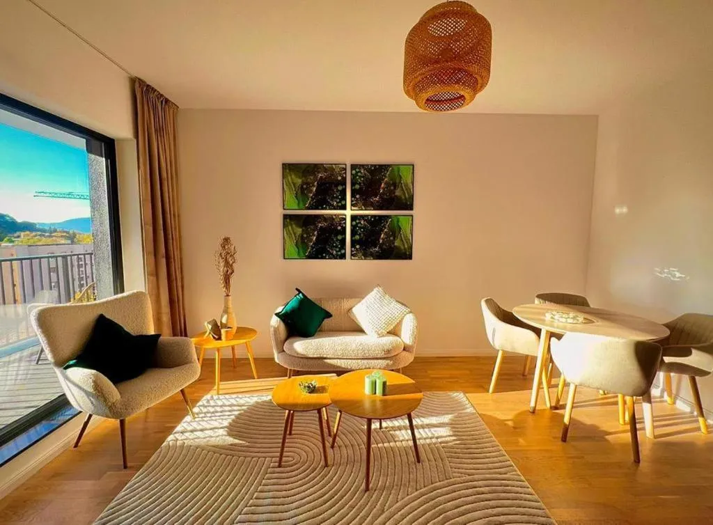 Image 1 of Golden Beryl by Selestate – Luxury & Mountain View