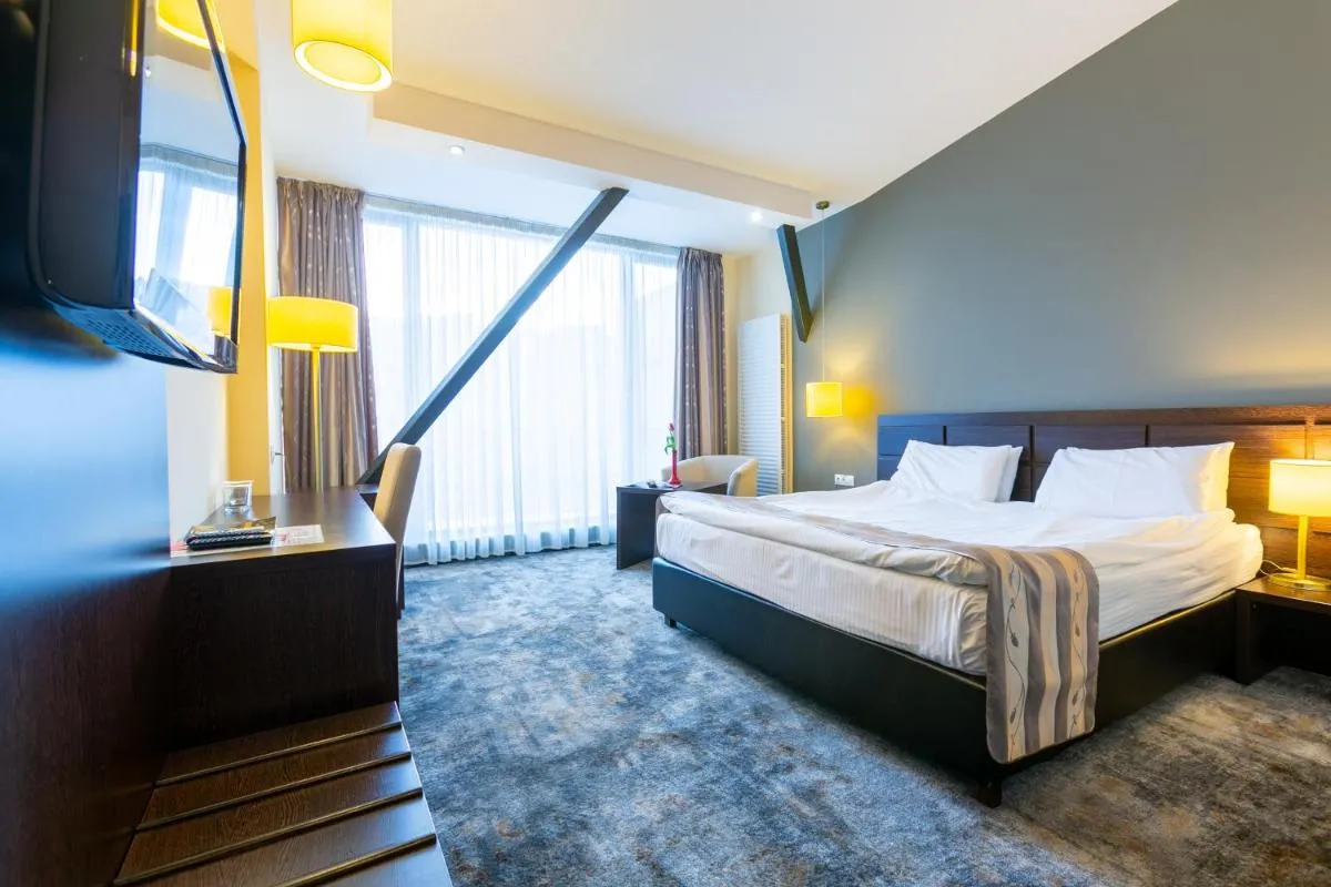 Image 4 of Golden Time Hotel