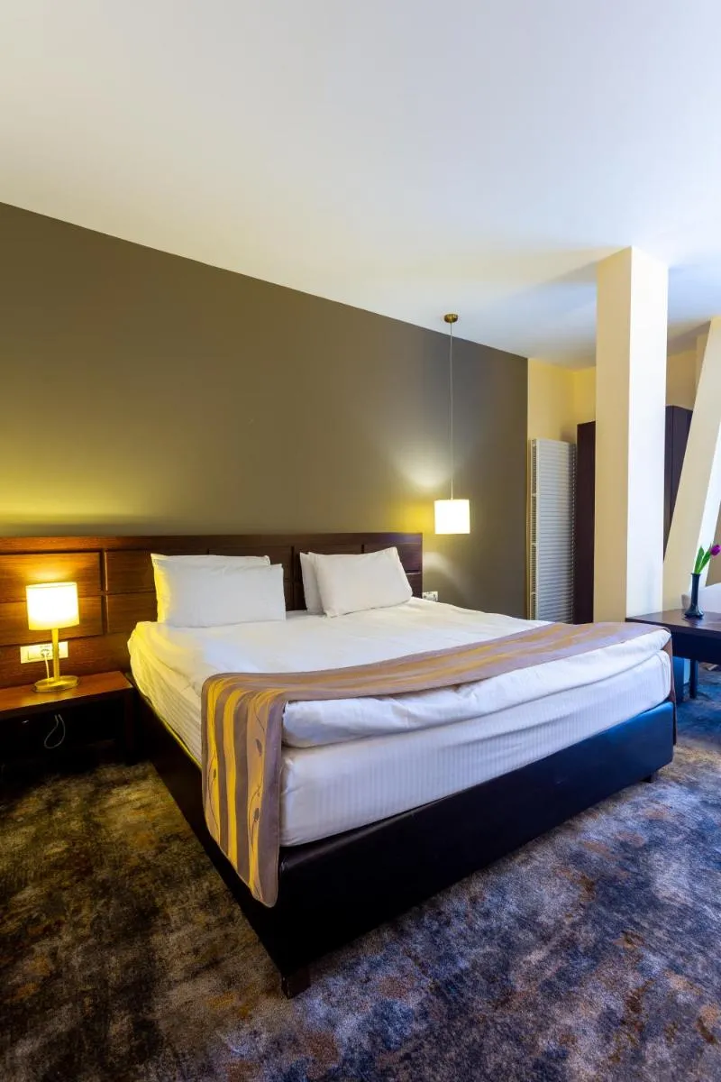 Image 6 of Golden Time Hotel