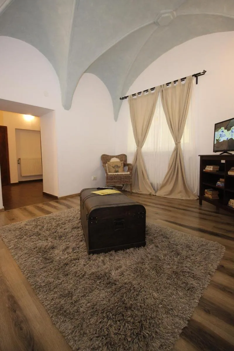 Image 3 of Gothic Apartment