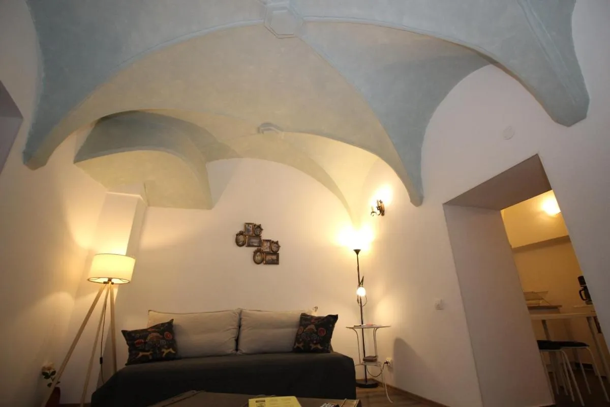 Image 7 of Gothic Apartment