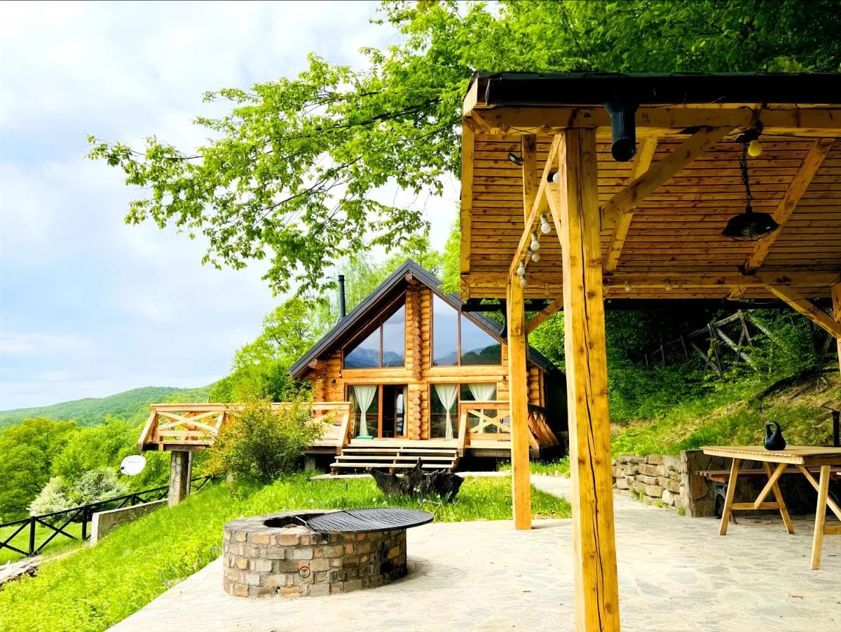Image 3 of Green Cottage