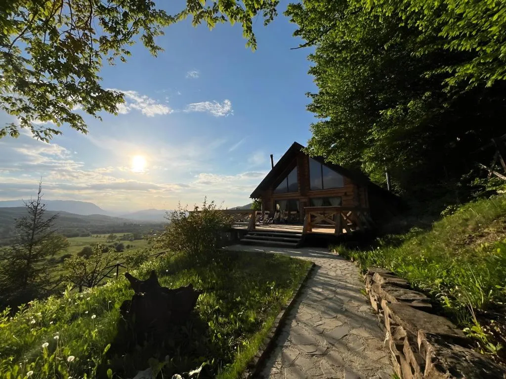 Image 1 of Green Cottage