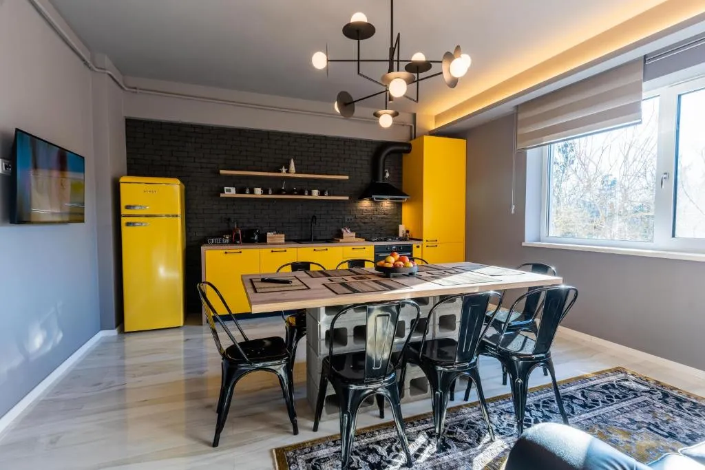 Image 1 of GreenTeam Apartments