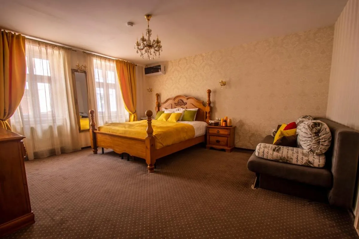 Image 3 of Hermannstadt House 1
