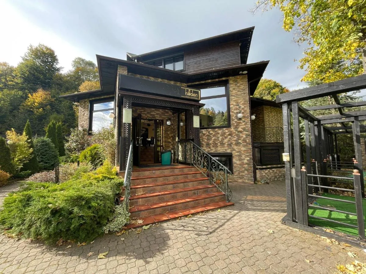 Image 2 of Hillden Lodge &Restaurant
