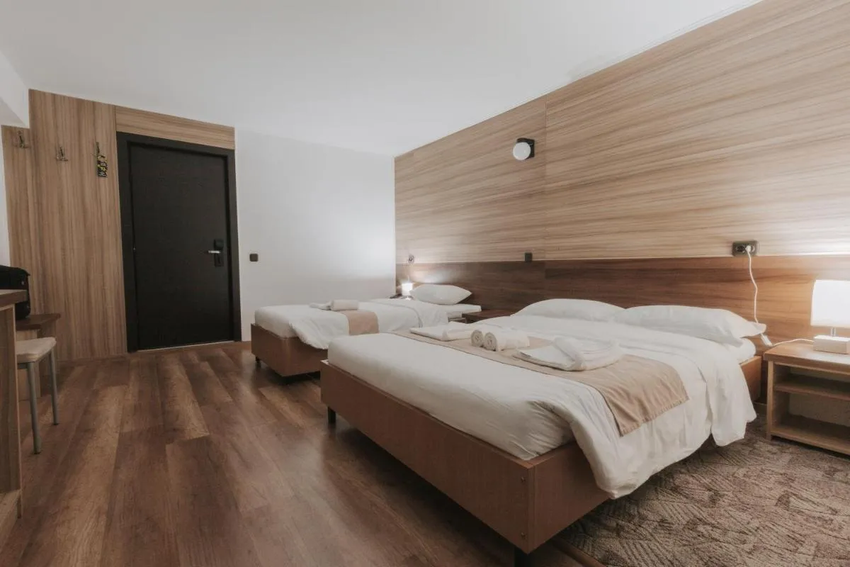 Image 4 of Hotel Apollo Central