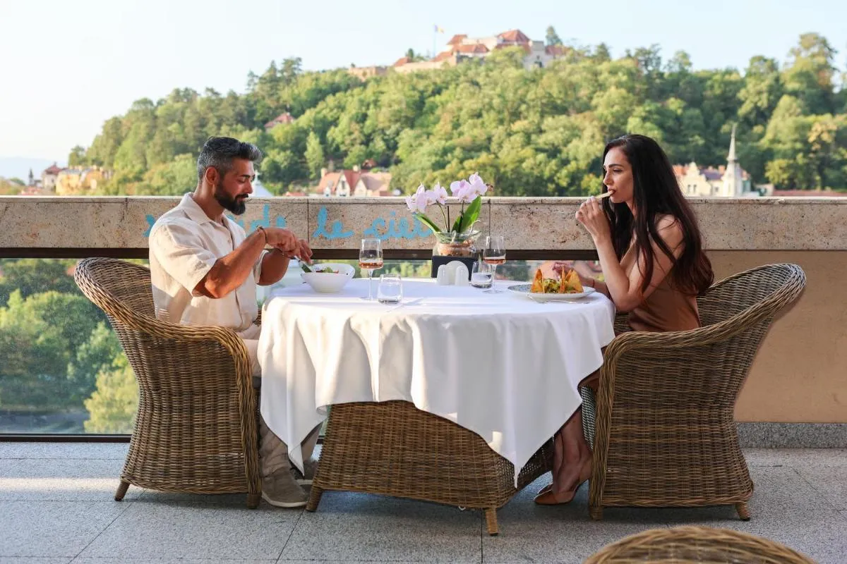 Image 5 of Hotel Aro Palace