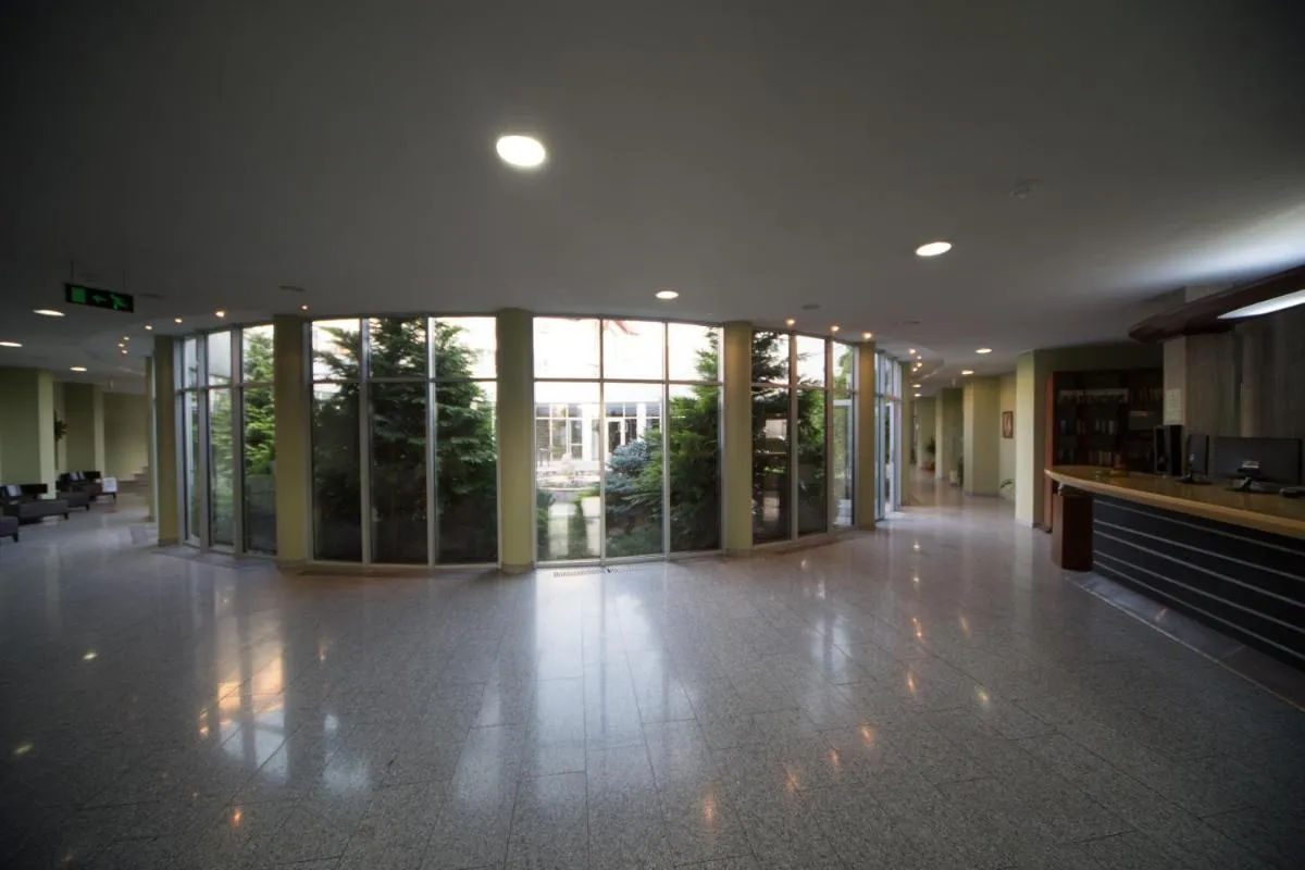 Image 7 of Hotel Atrium