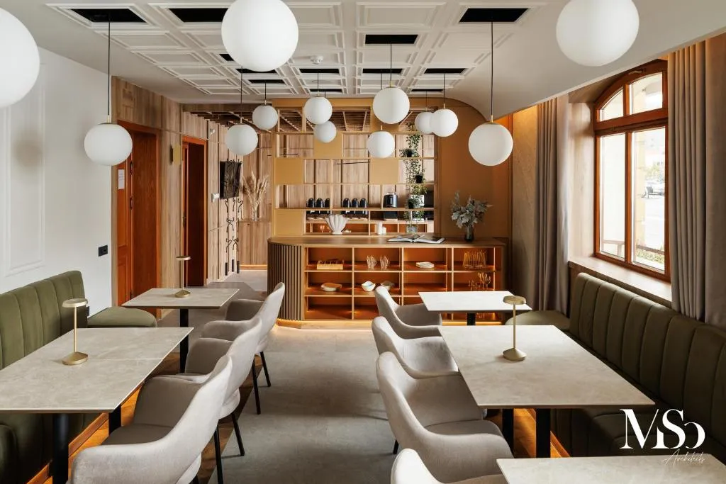 Image 1 of Hotel Brasov