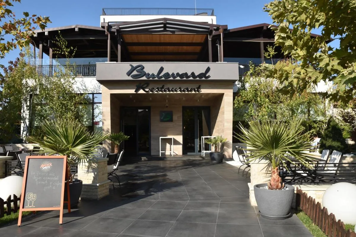 Image 2 of Hotel Bulevard