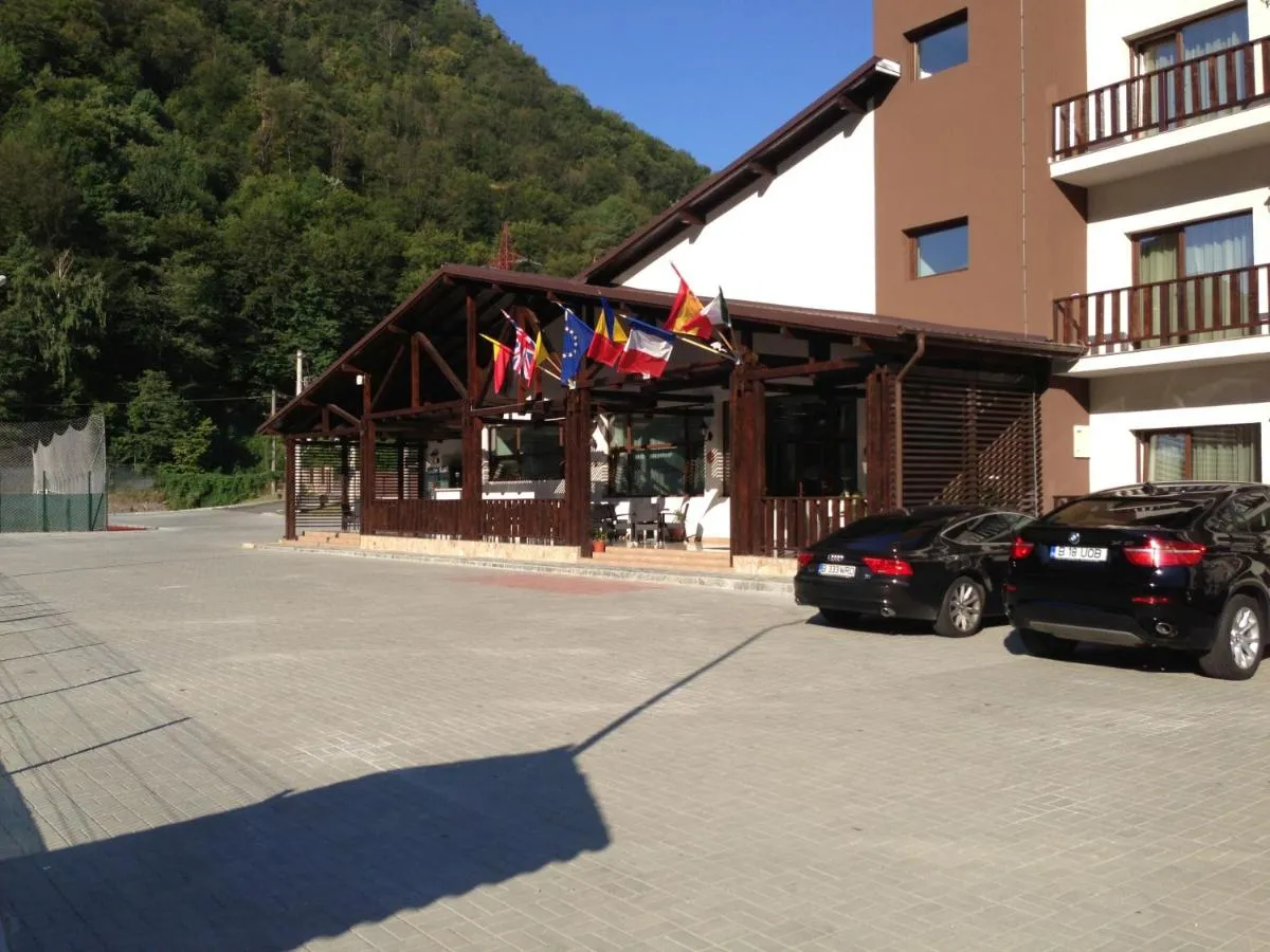 Image 2 of Hotel Class