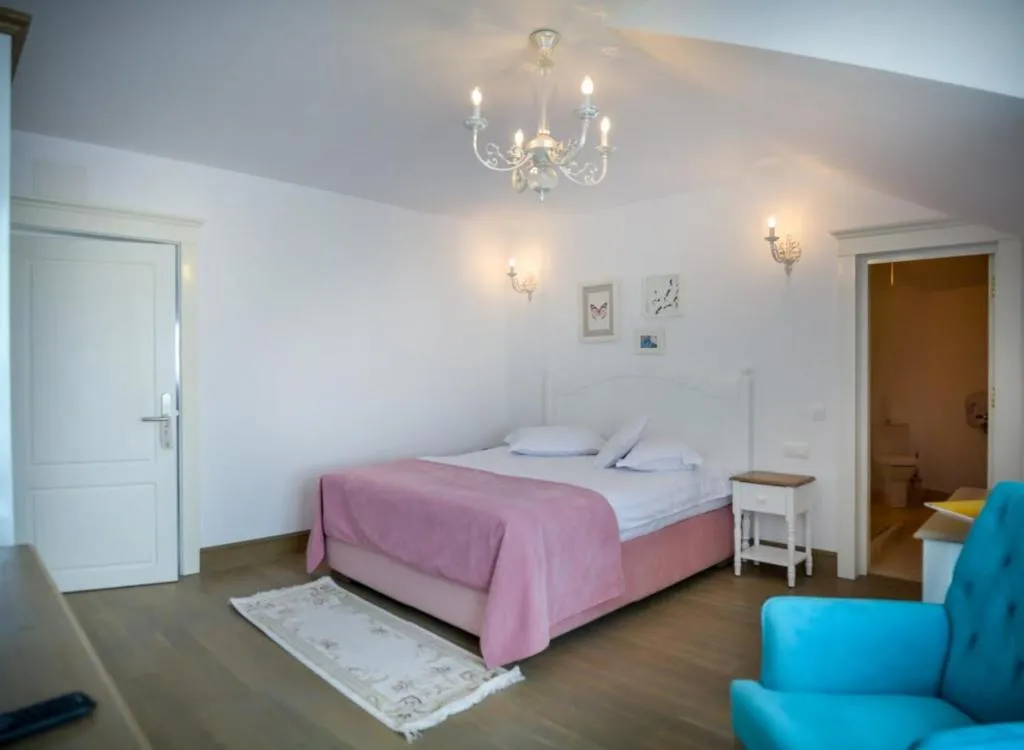Image 1 of Hotel Coquette