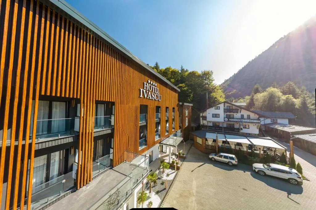 Image 1 of Hotel Ivascu