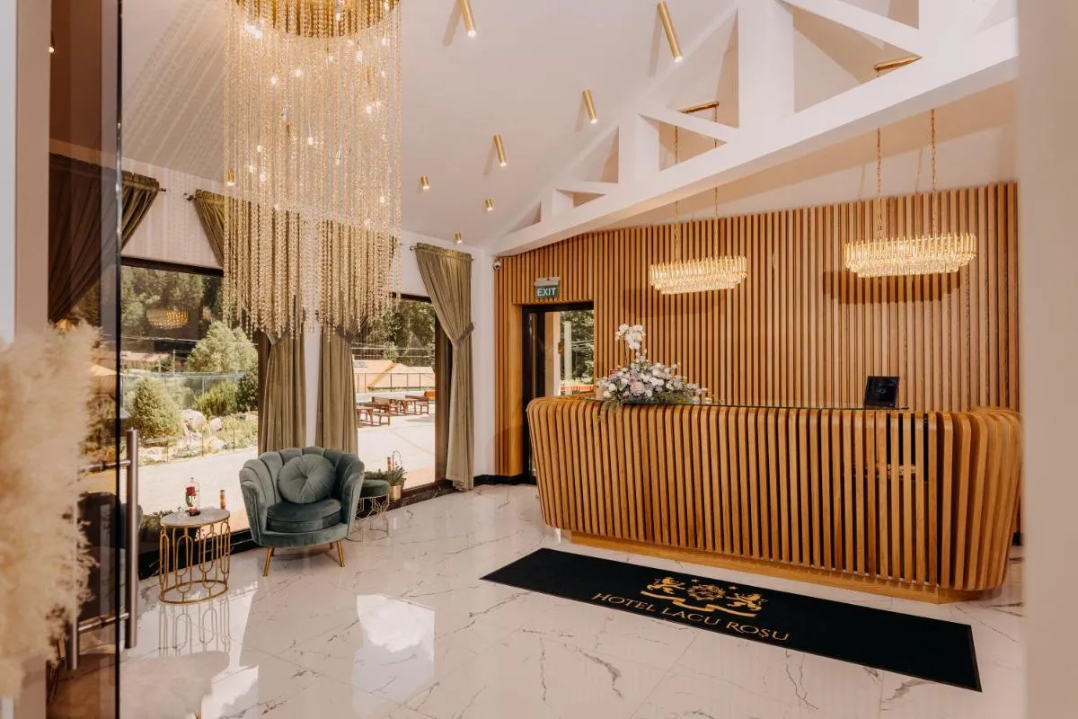 Image 4 of Hotel Lacu Rosu