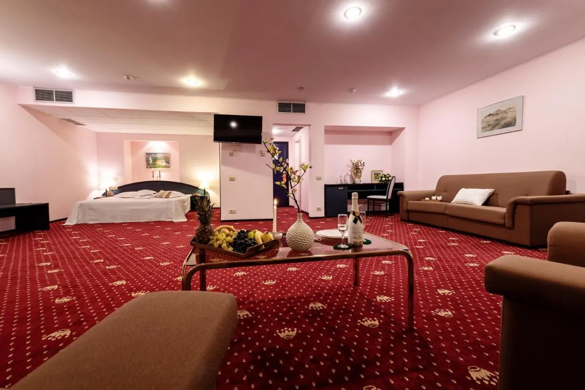 Image 5 of Hotel Mara