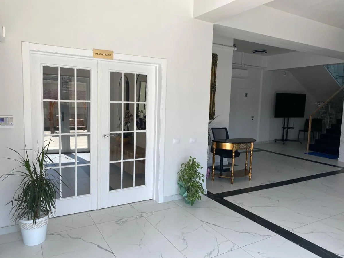 Image 6 of Hotel Maya