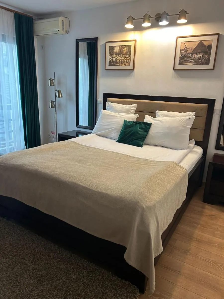 Image 6 of Hotel THR Center