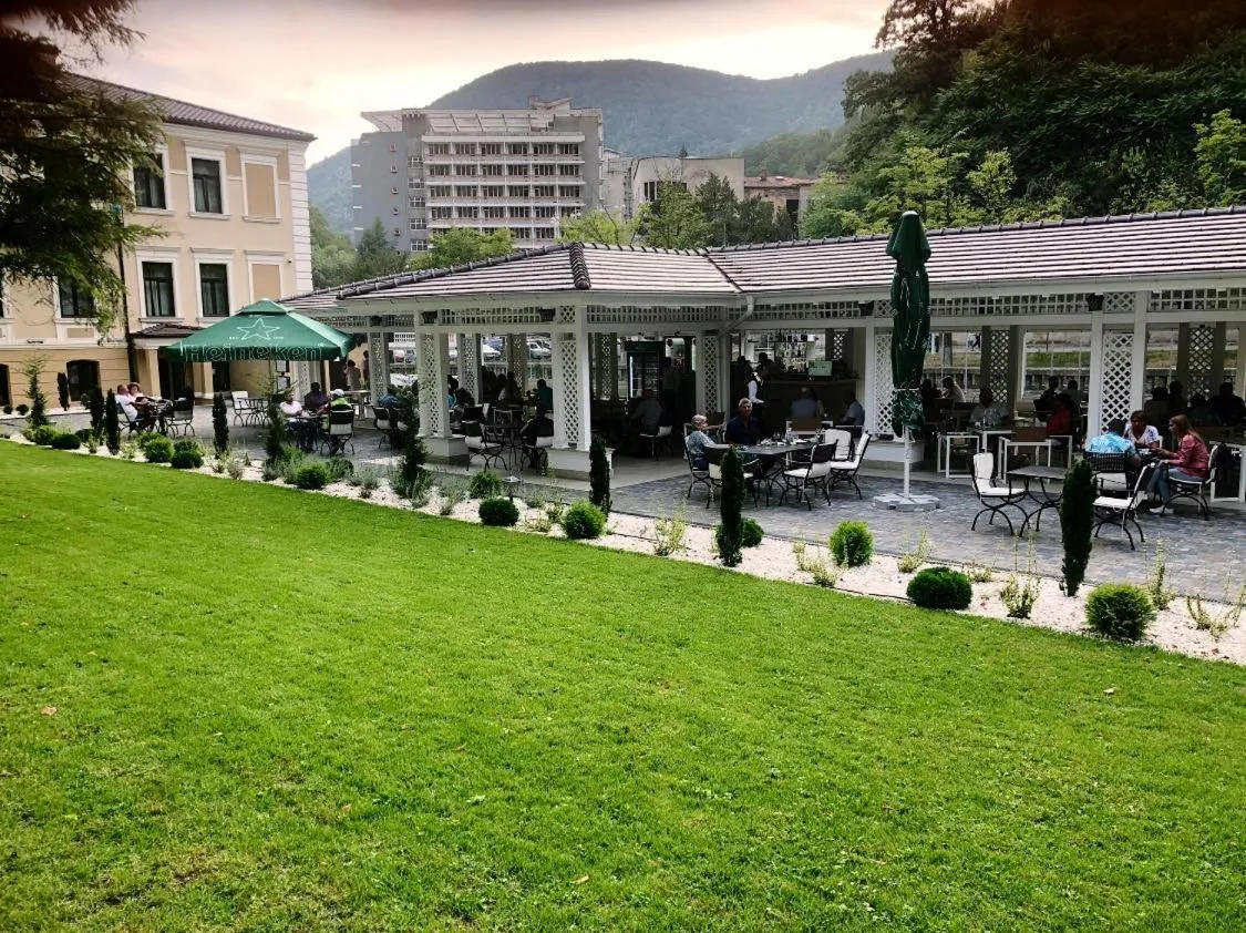 Image 3 of Hotel Versay