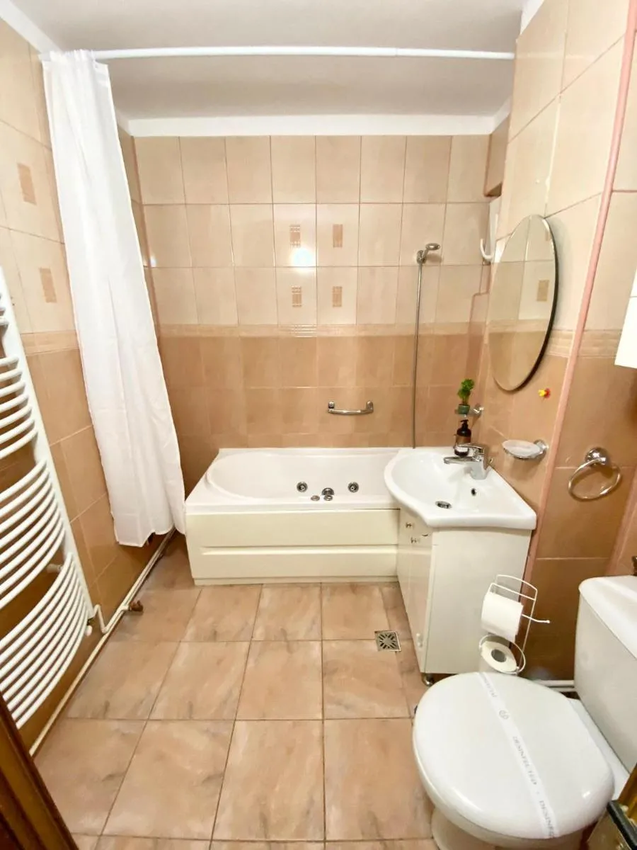 Image 5 of JAD – Family – 4 Room Apartment – Racadau