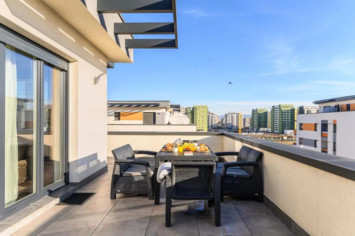 Image 3 of KOA – Moon Penthouse