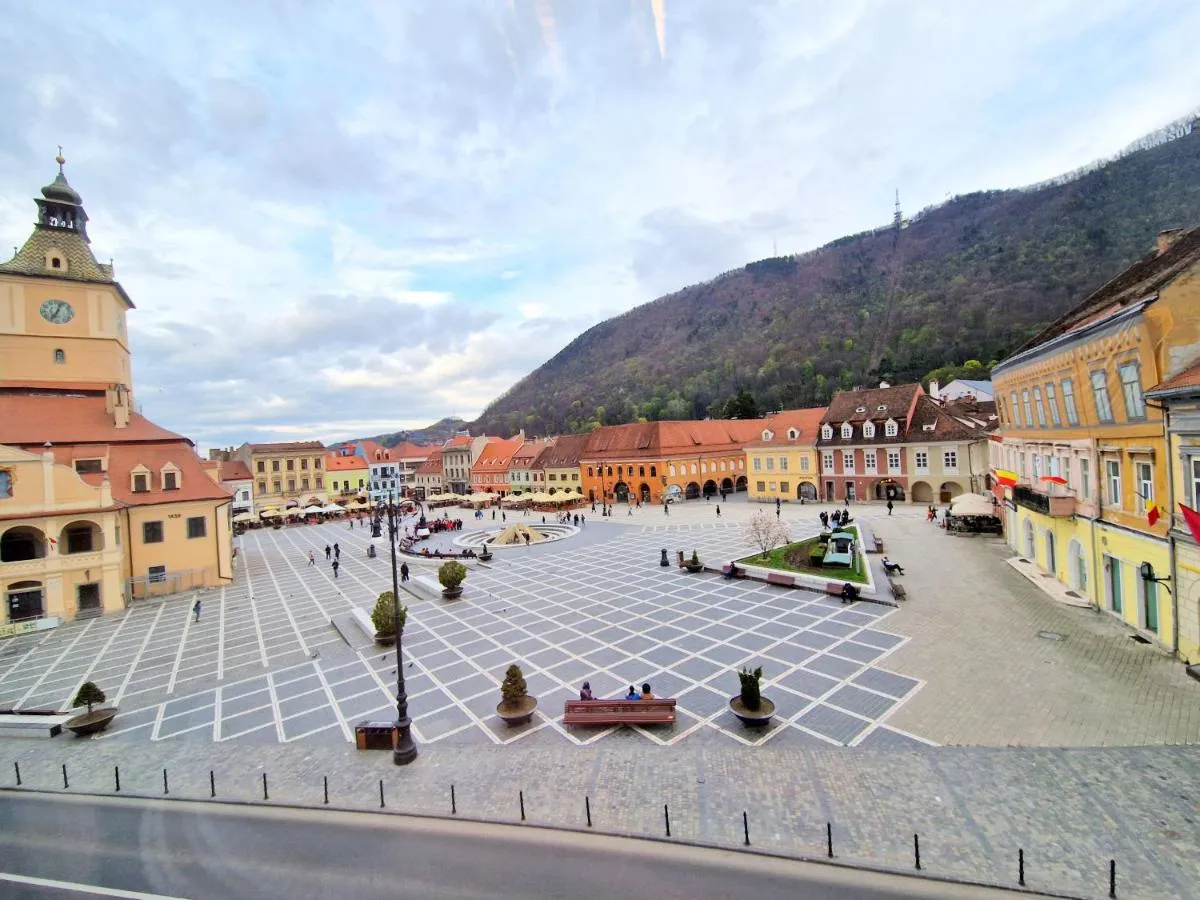 Image 2 of Key Apartments in Main Square