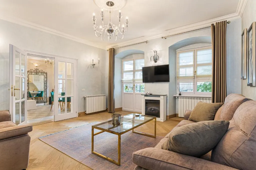 Image 1 of Krone Apartment
