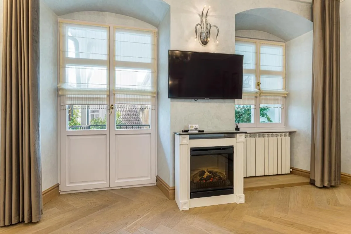 Image 6 of Krone Apartment