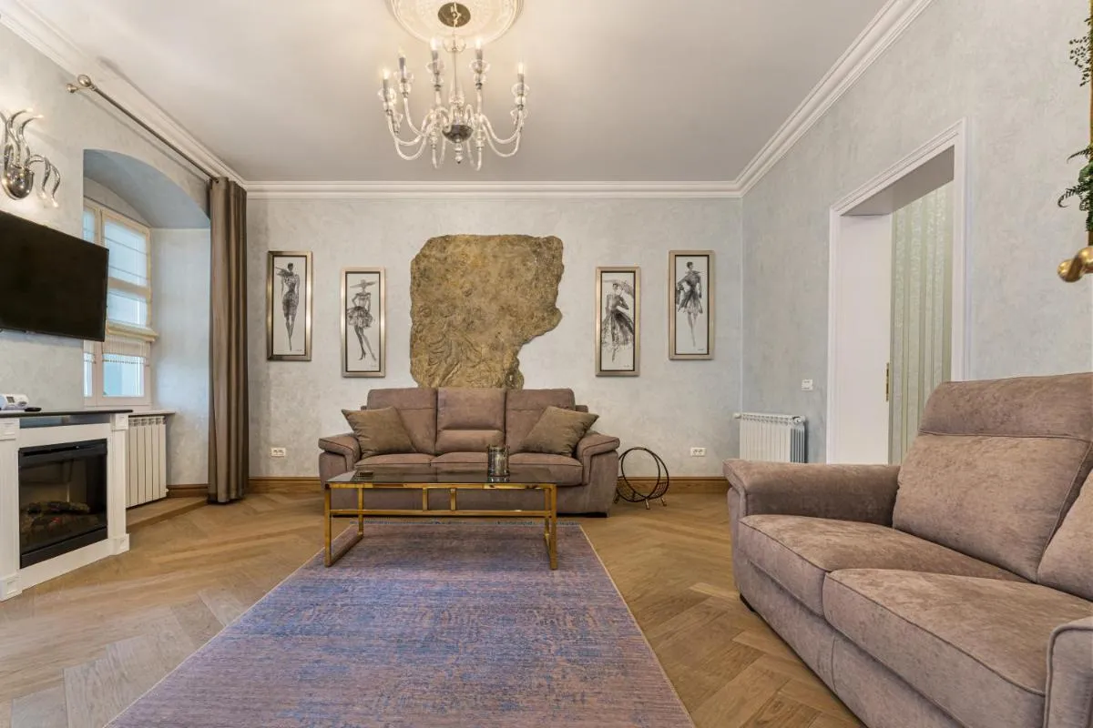 Image 7 of Krone Apartment