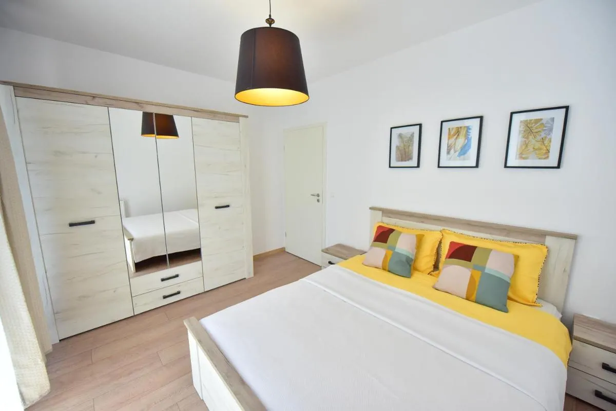 Image 6 of LULU Apartment