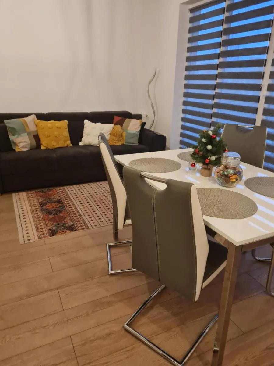 Image 2 of LULU Apartment