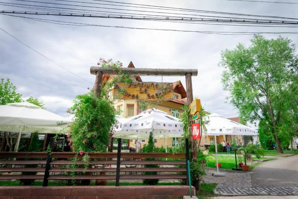 Image 1 of La Pădure Pensiune-Restaurant