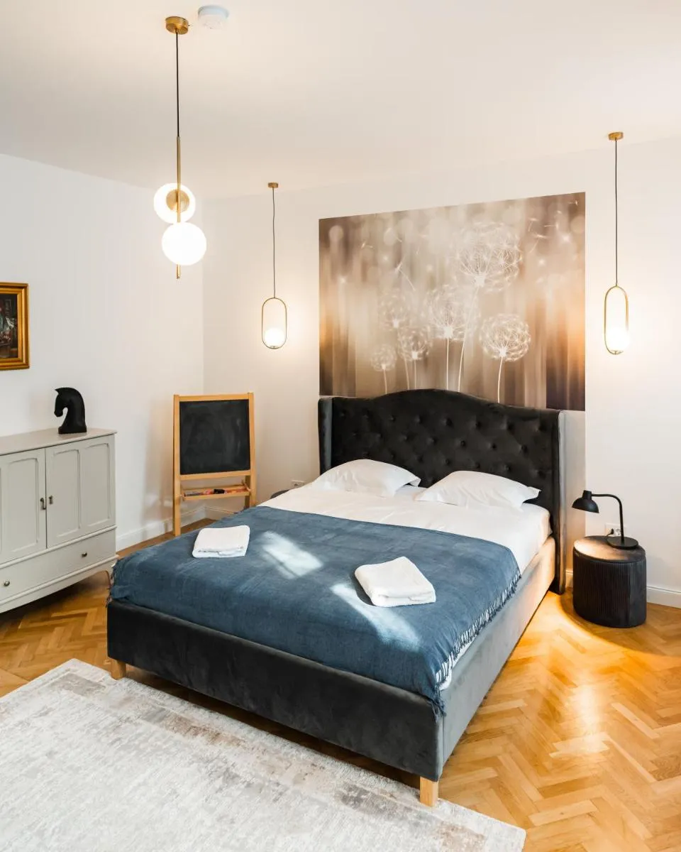 Image 6 of Lara’s Loft