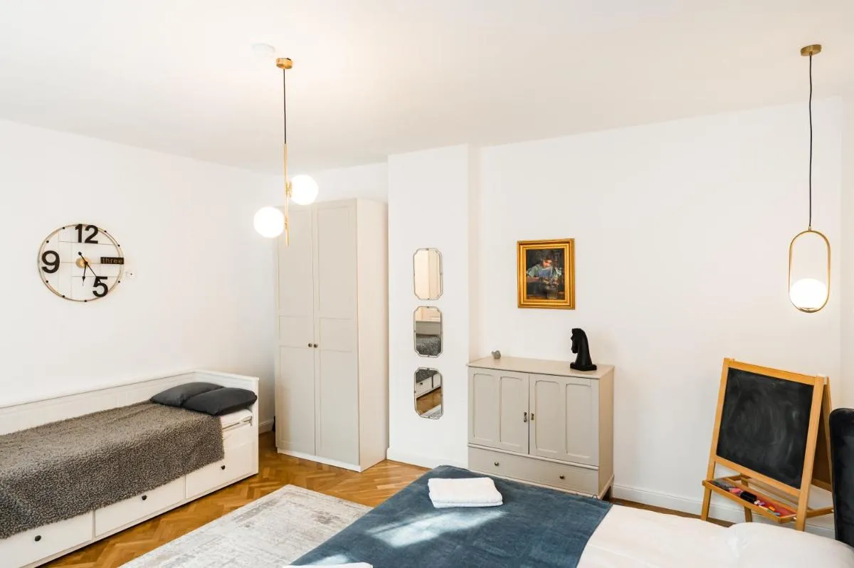 Image 4 of Lara’s Loft