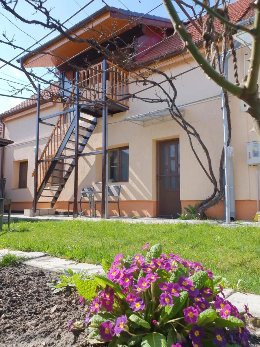 Image 3 of Lavender Apartments