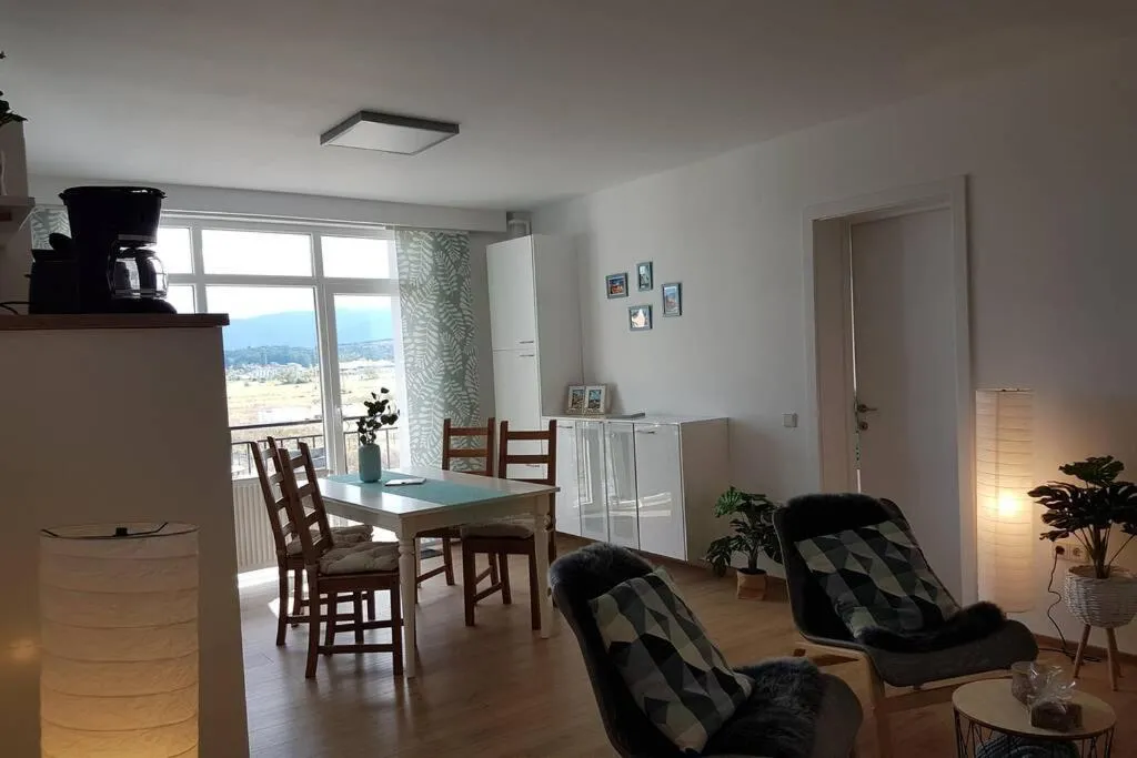 Image 4 of Living Home, apartament cu două dormitoare și două băi