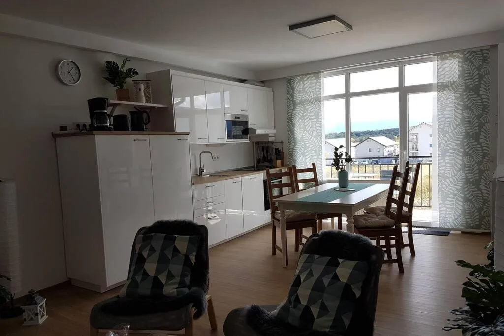 Image 2 of Living Home, apartament cu două dormitoare și două băi