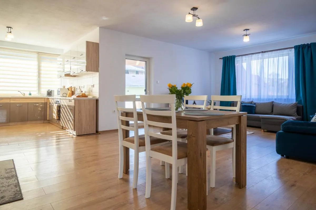 Image 6 of Lotus Apartman I
