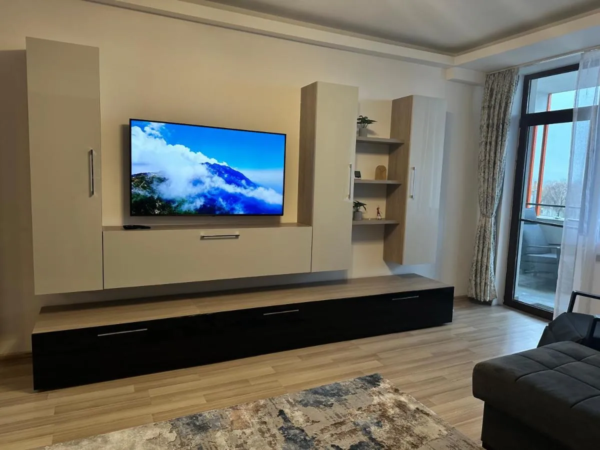 Image 3 of Lucky Apartment