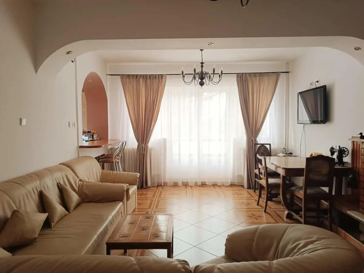 Image 3 of Luna House Busteni