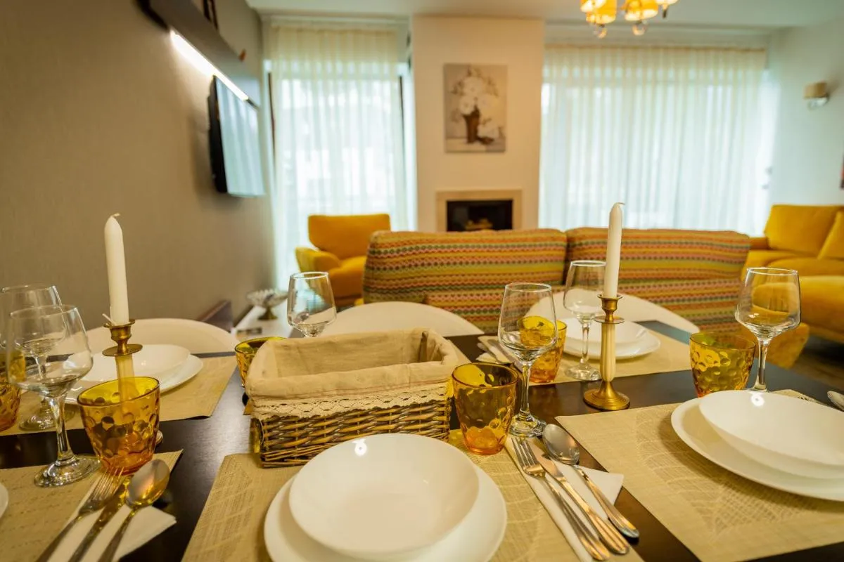 Image 5 of LuxApartment