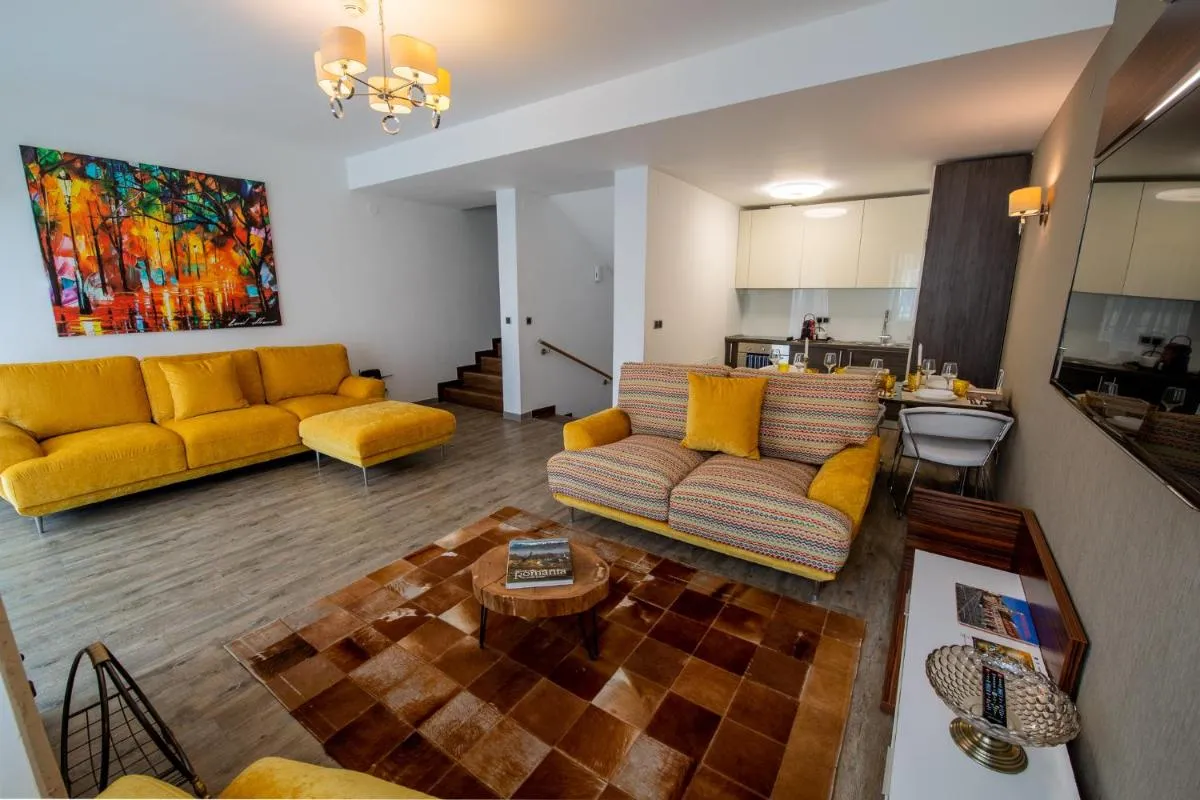 Image 6 of LuxApartment