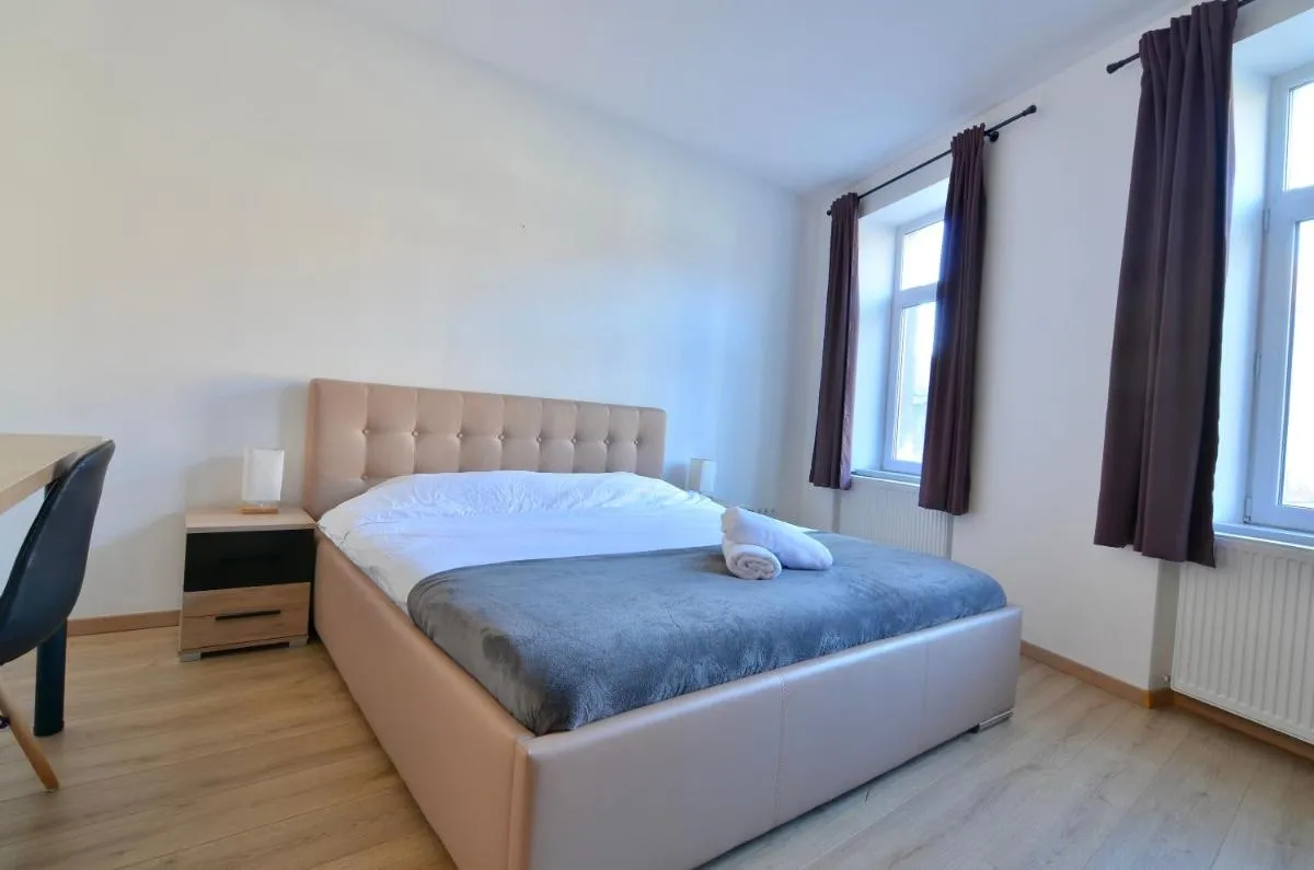 Image 5 of Luxurious & Spacious Residence in the Heart of Brașov