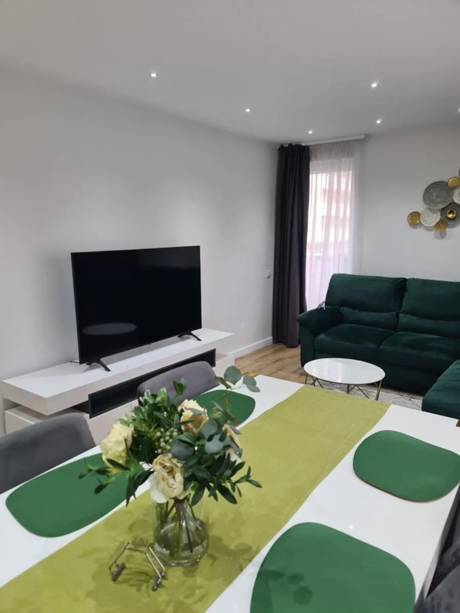 Image 7 of Luxury 2 bedroom holiday apartment