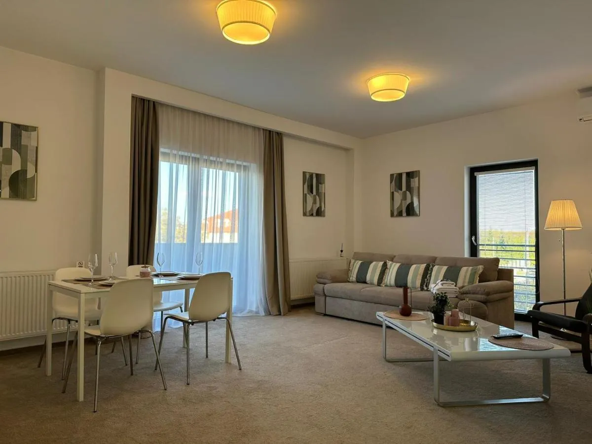 Image 2 of Luxury Glam Apartments & Studios near Coresi Mall